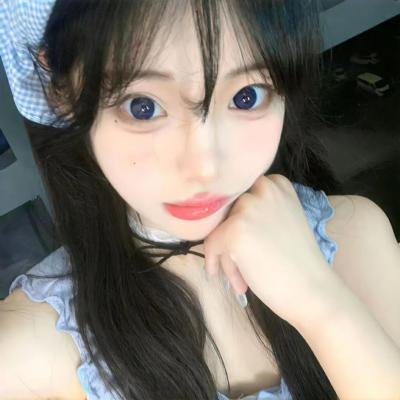 《我所知道她的二三事》封面