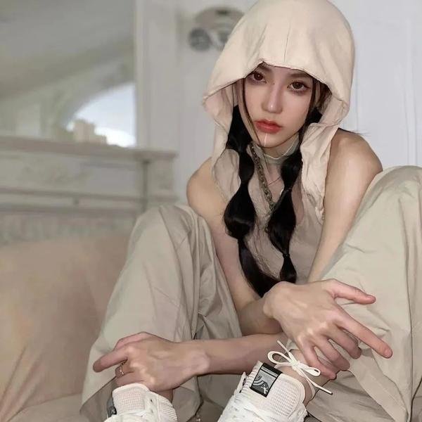《鬼出柜》封面
