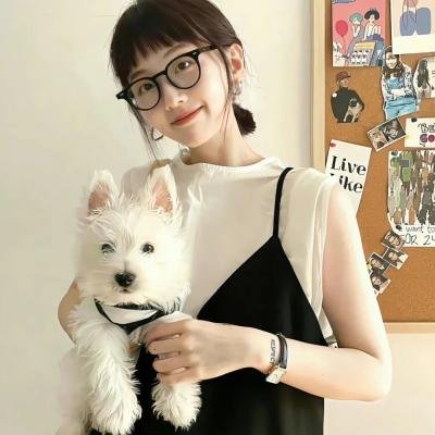 《少女》封面